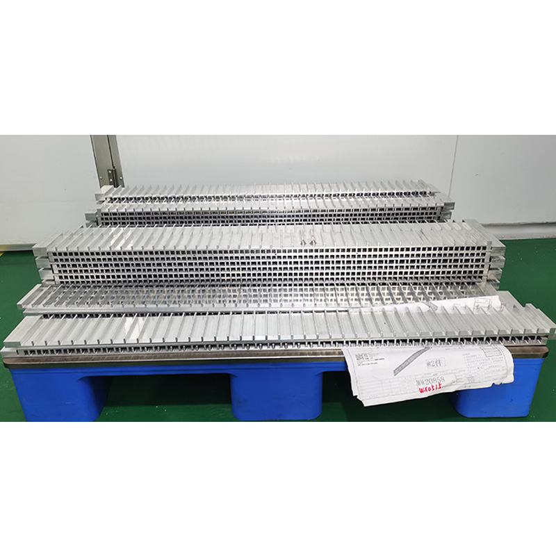 High Precision Aluminum CNC Machining Rack Panels Part